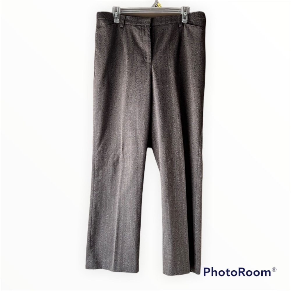 HAGGAR PETITE Brown Straight Leg Pants Size 14P